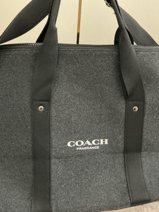 GWP Coach Duffle Bag - Picture 1 of 2